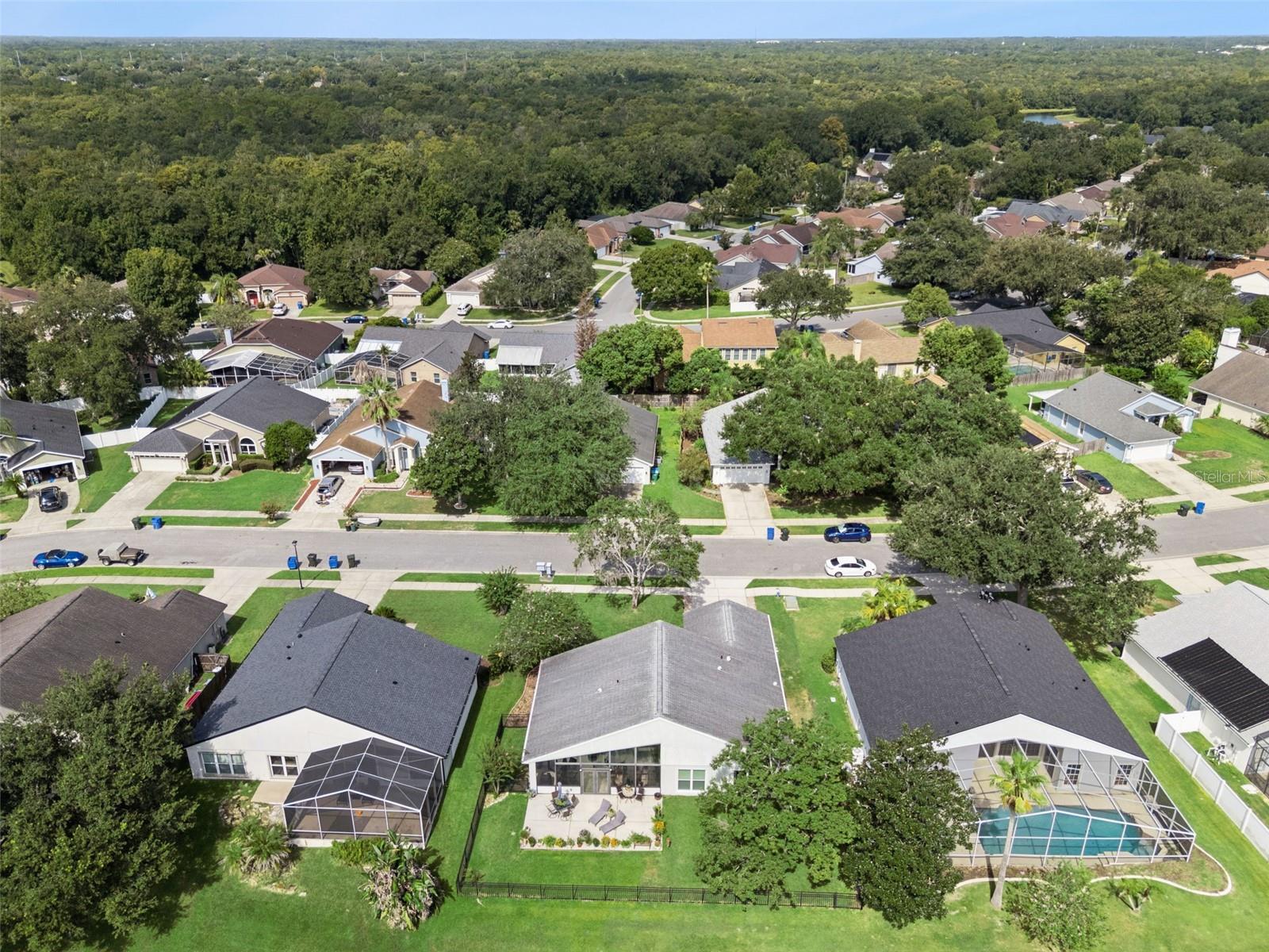 1927 MAGIES CT