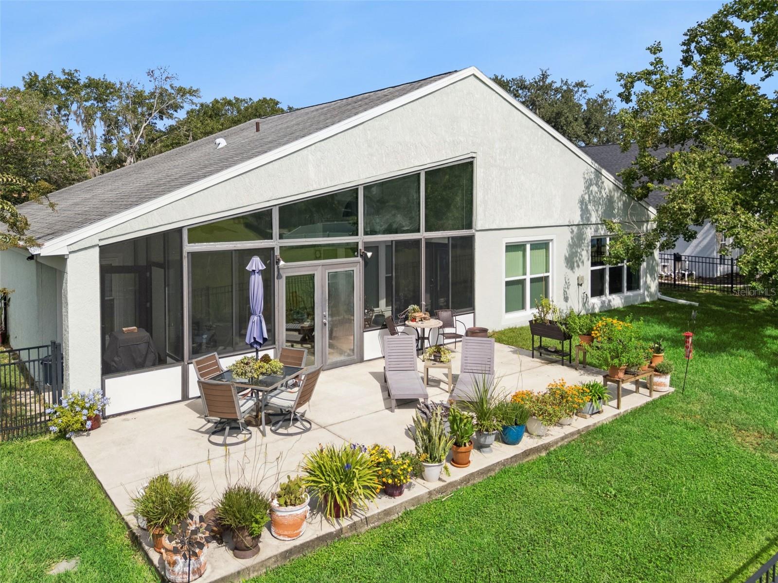 1927 MAGIES CT