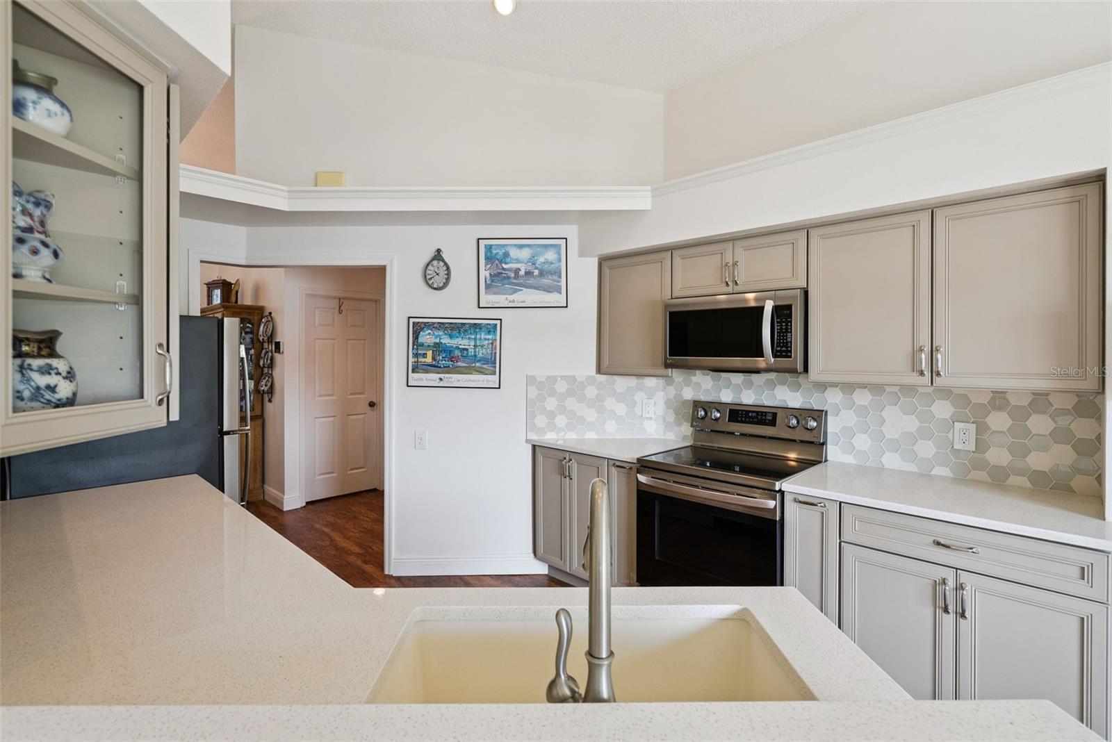 1927 MAGIES CT
