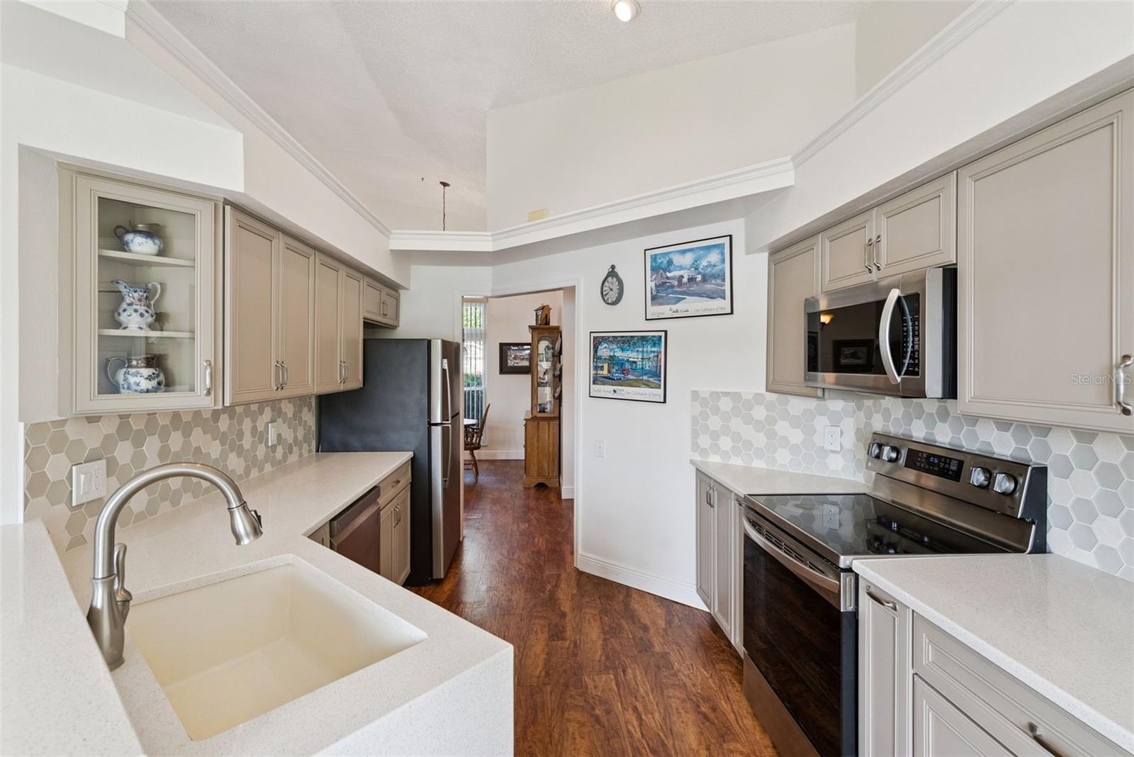 1927 MAGIES CT