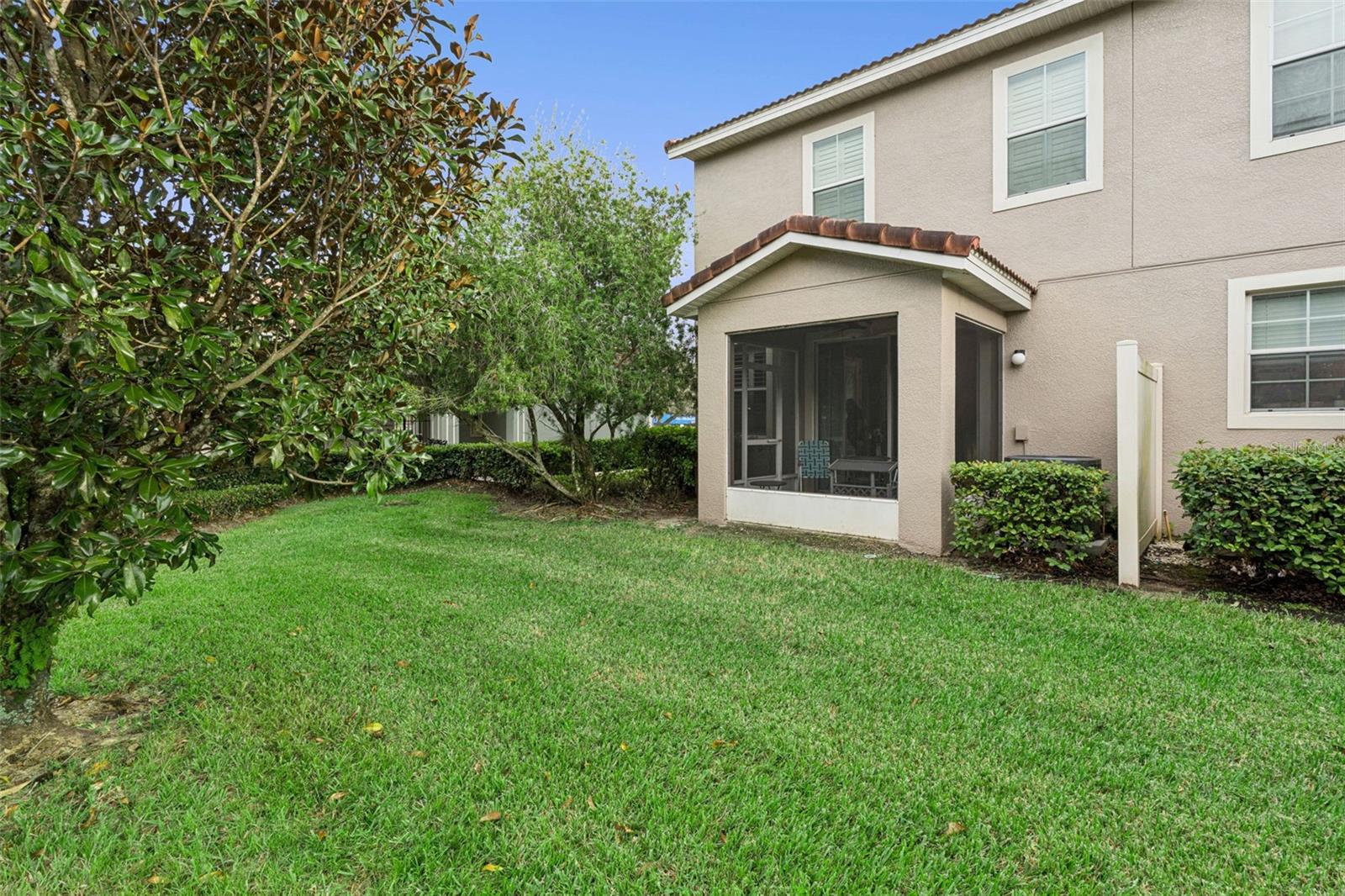 31 CANTERBURY BELL DR