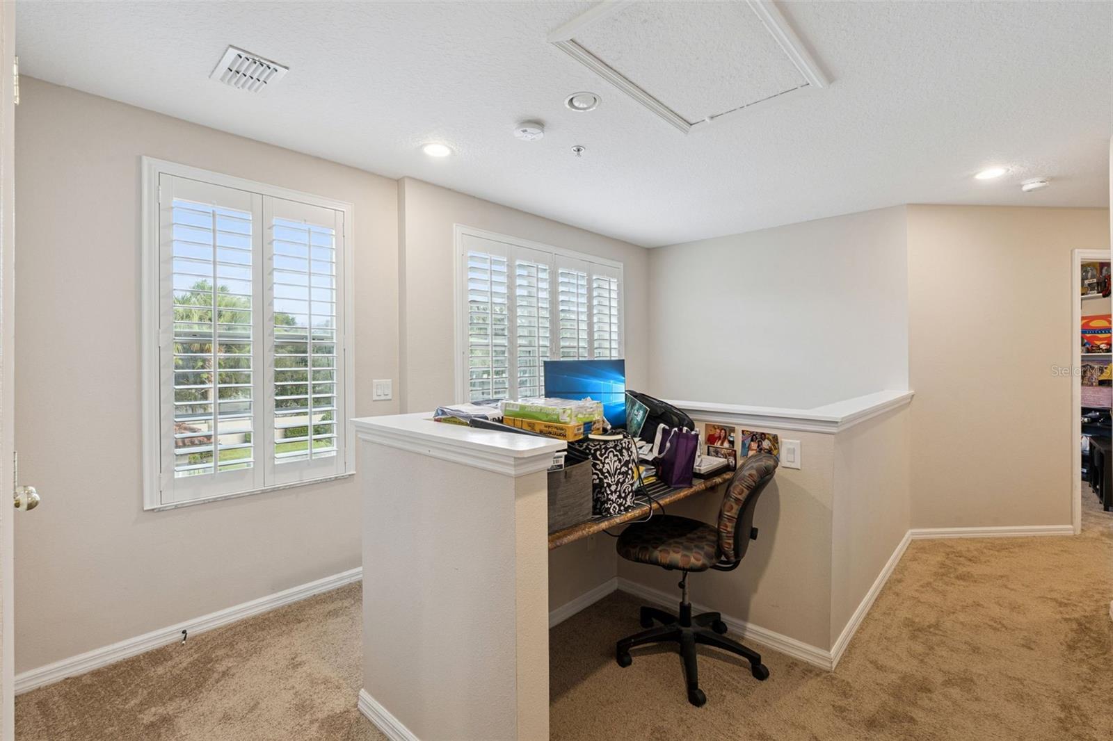 31 CANTERBURY BELL DR