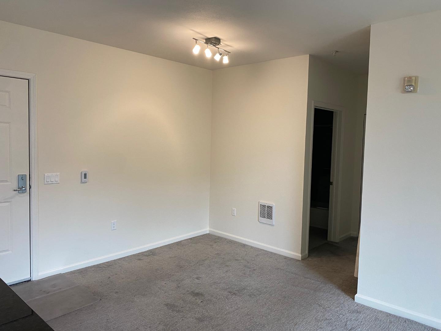 401 S Norfolk ST 214