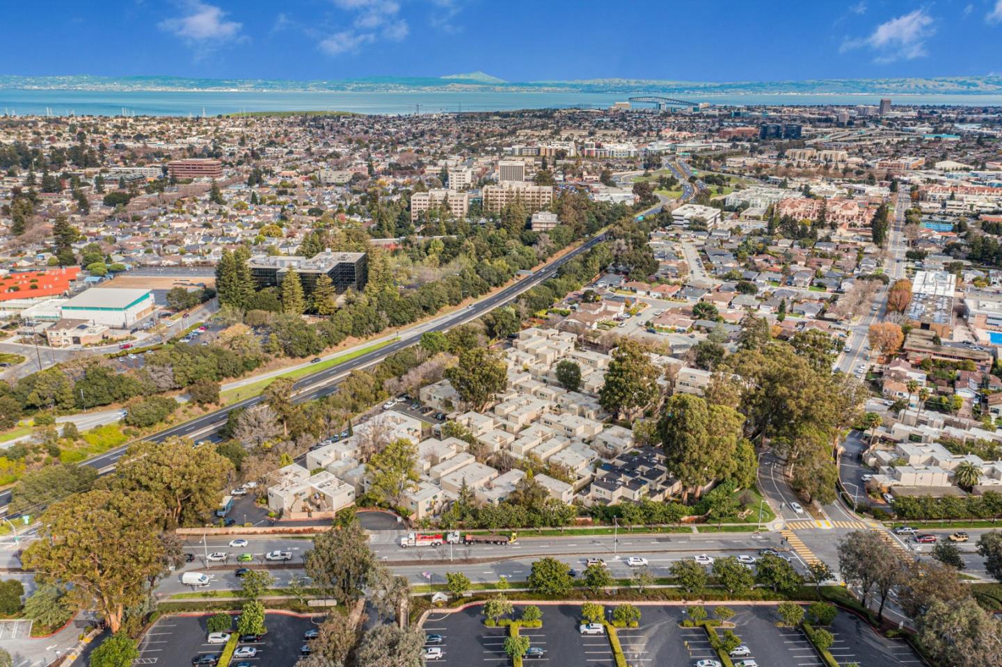 1919 Alameda De Las Pulgas 3