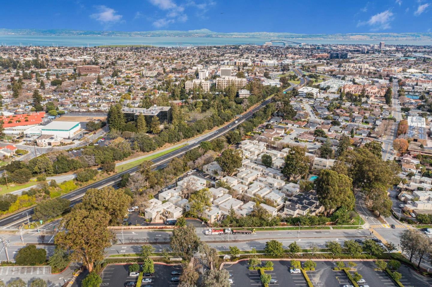 1919 Alameda De Las Pulgas 3