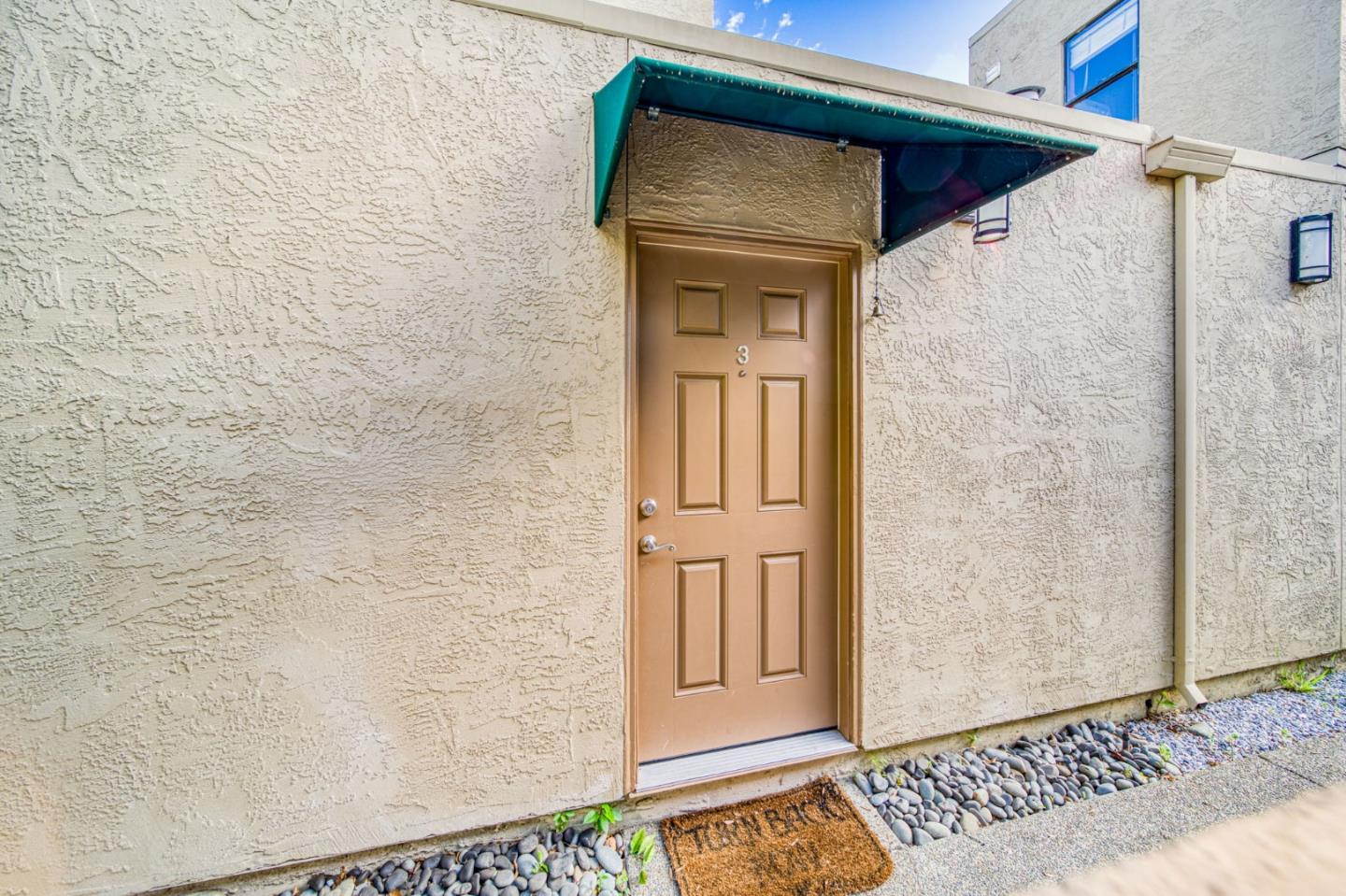 1919 Alameda De Las Pulgas 3