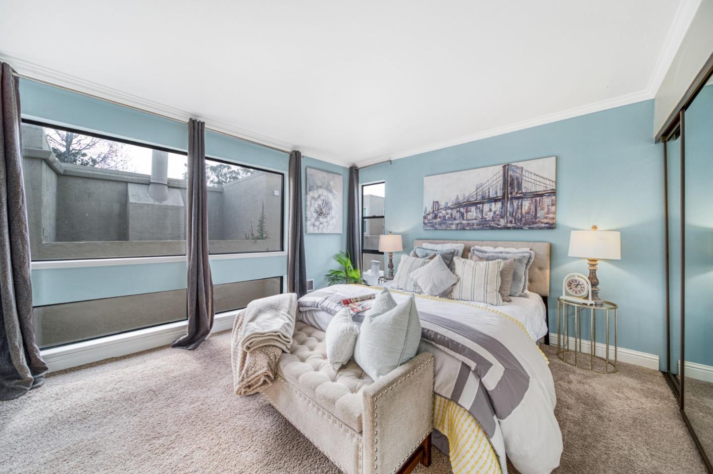 1919 Alameda De Las Pulgas 3