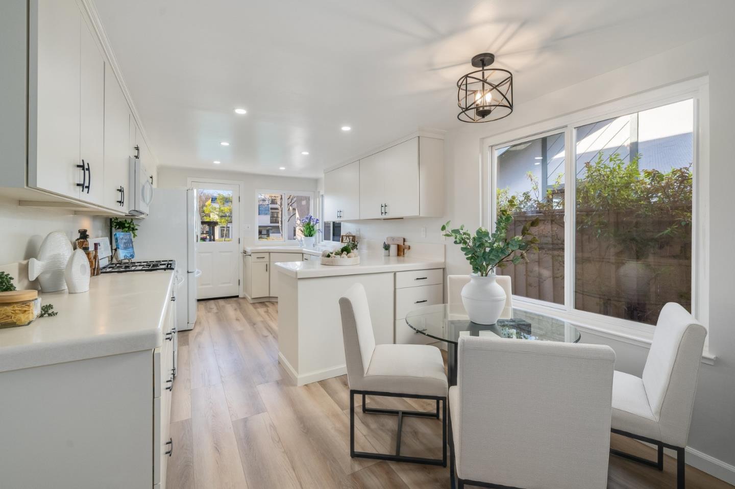 953 Pizarro LN