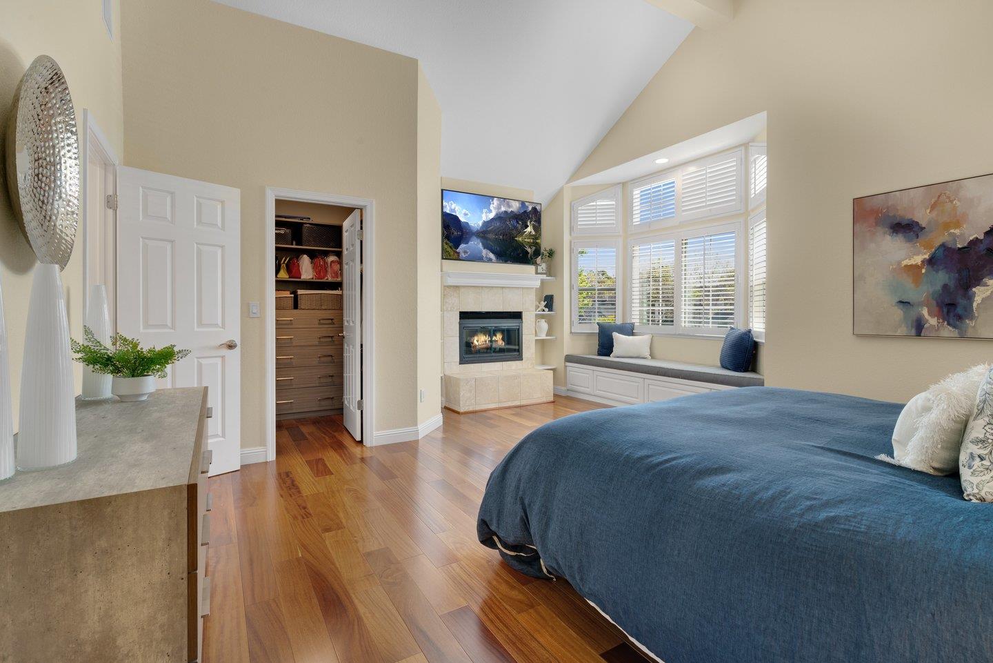 504 Saint Vincent LN