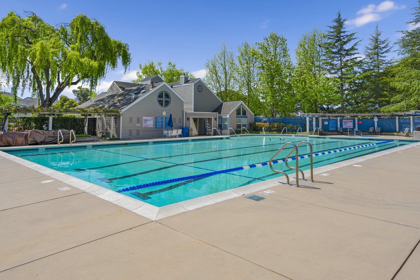 504 Saint Vincent LN