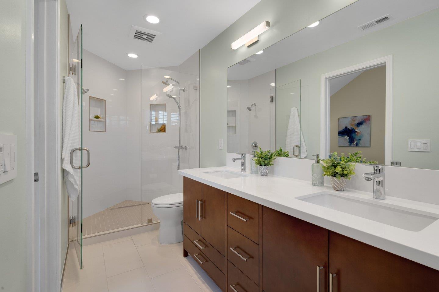 504 Saint Vincent LN