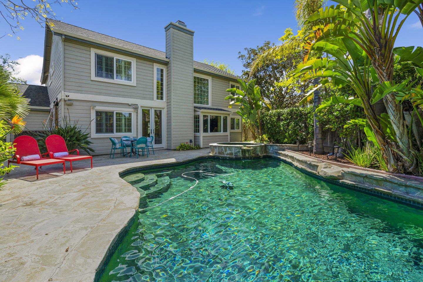 504 Saint Vincent LN