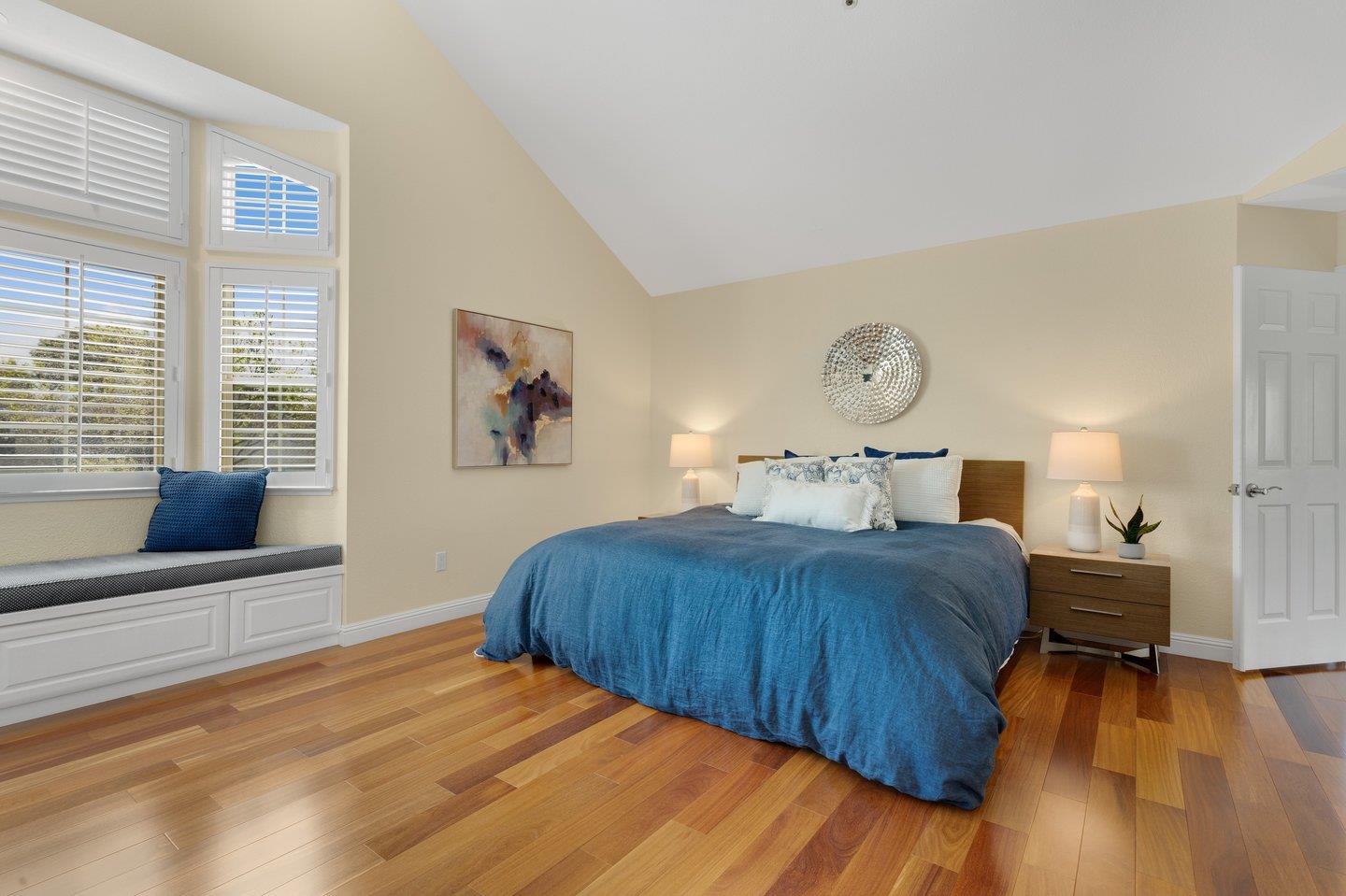 504 Saint Vincent LN