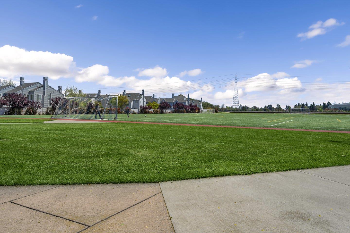 504 Saint Vincent LN