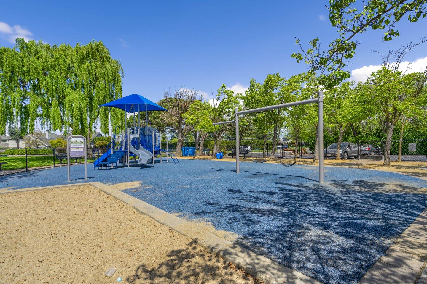 504 Saint Vincent LN