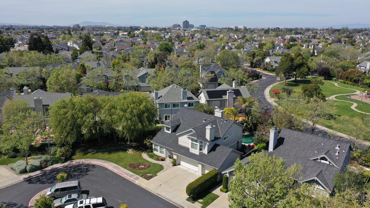 504 Saint Vincent LN