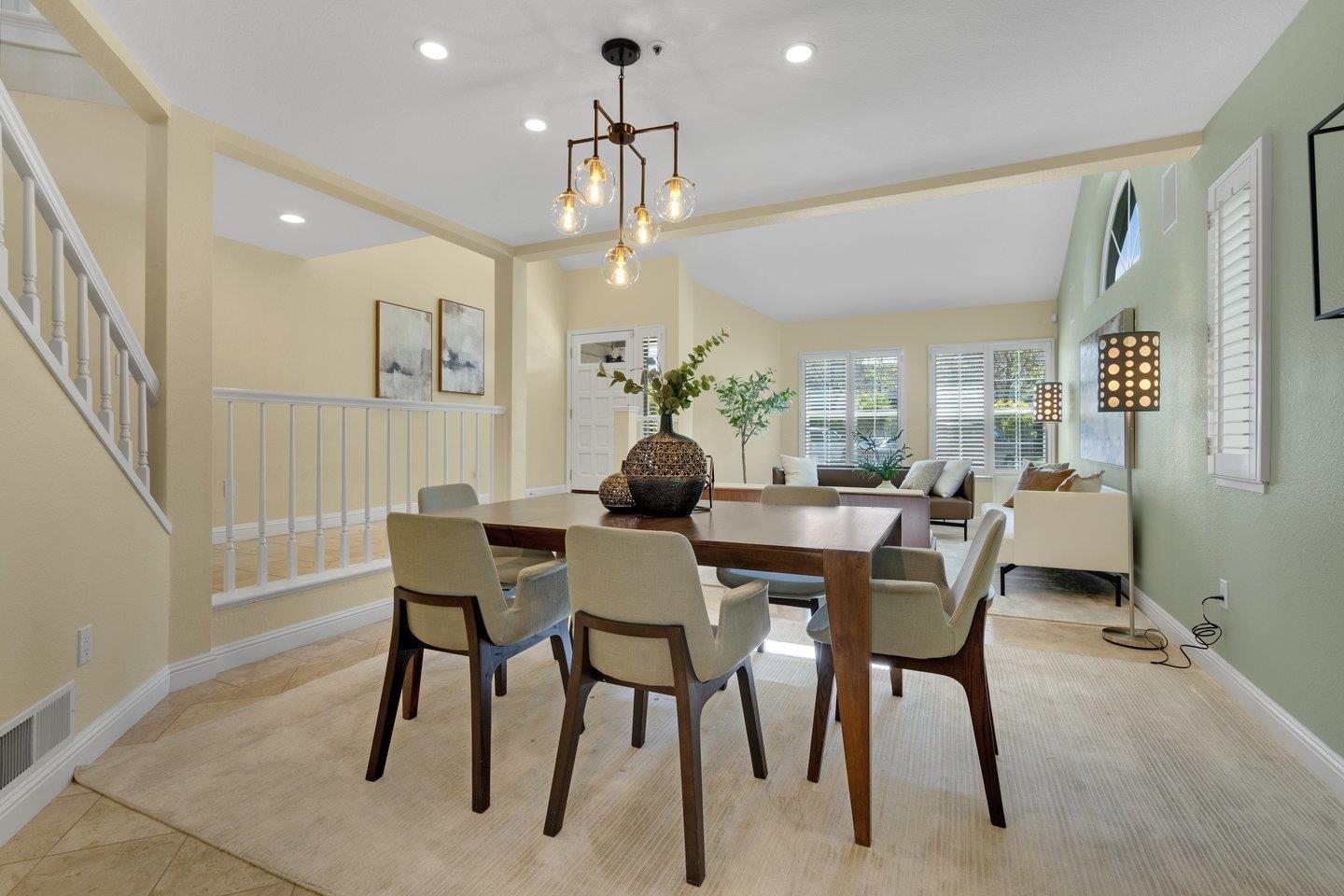 504 Saint Vincent LN