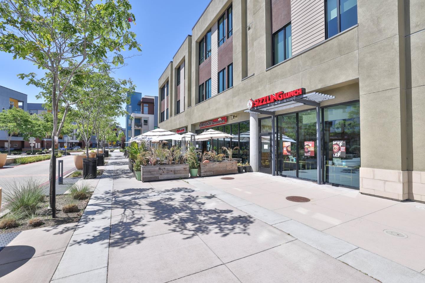 1089 Foster Square LN 204