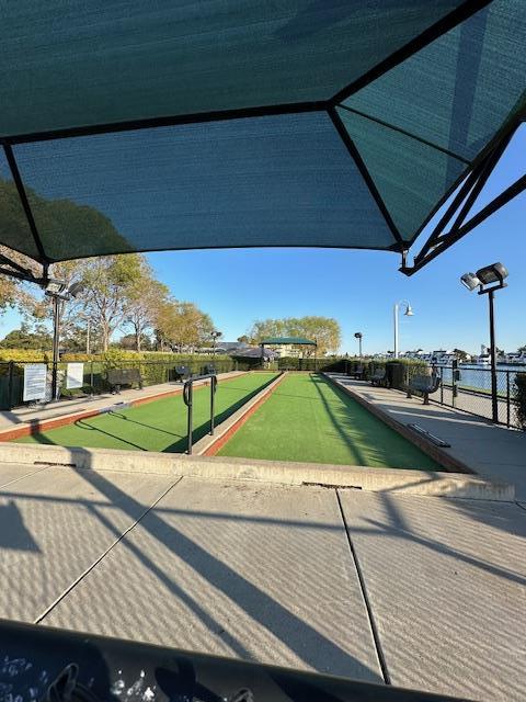 1089 Foster Square LN 204