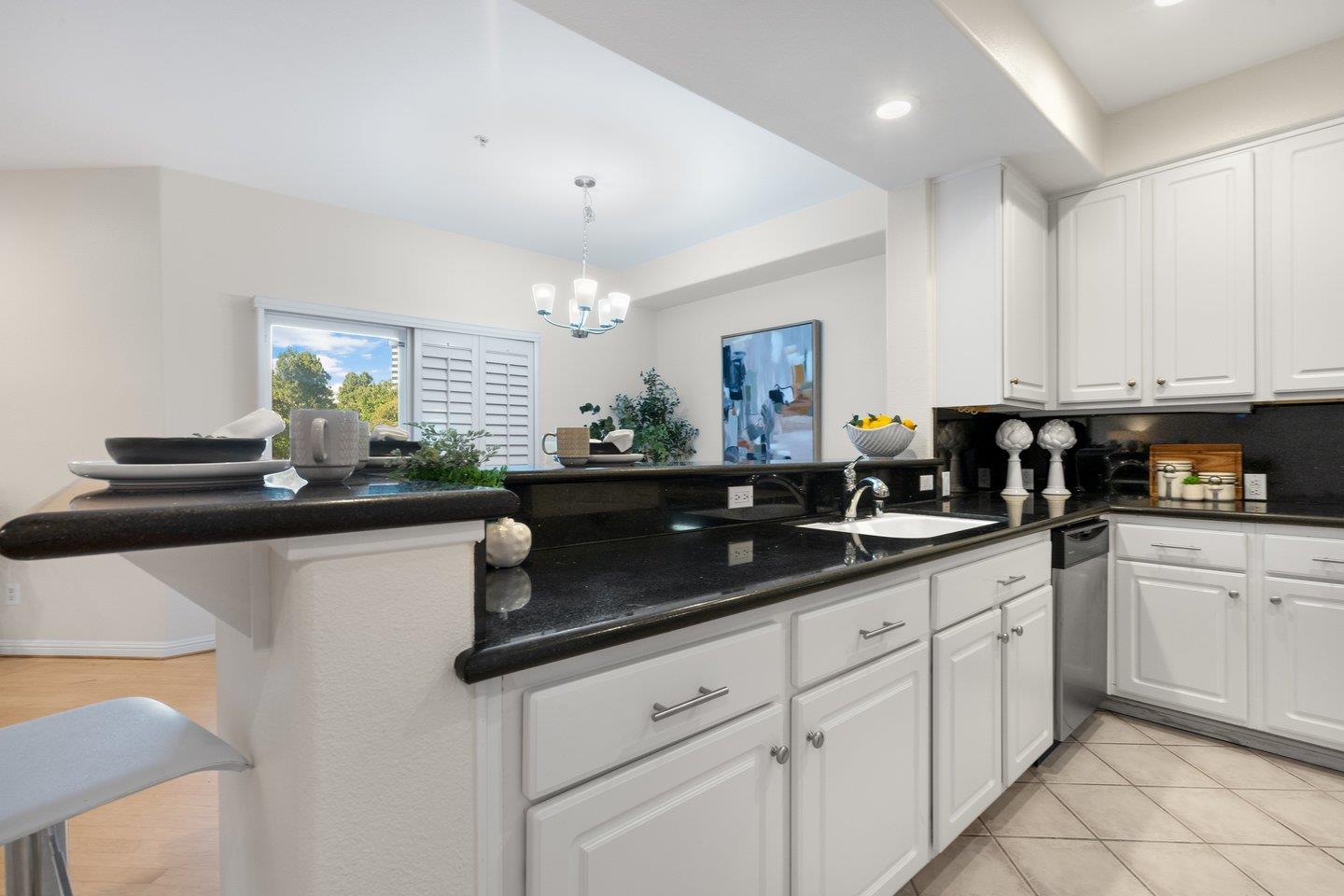 880 Meridian Bay LN 109