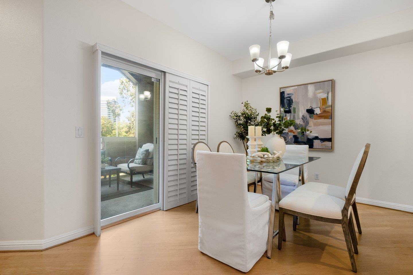 880 Meridian Bay LN 109