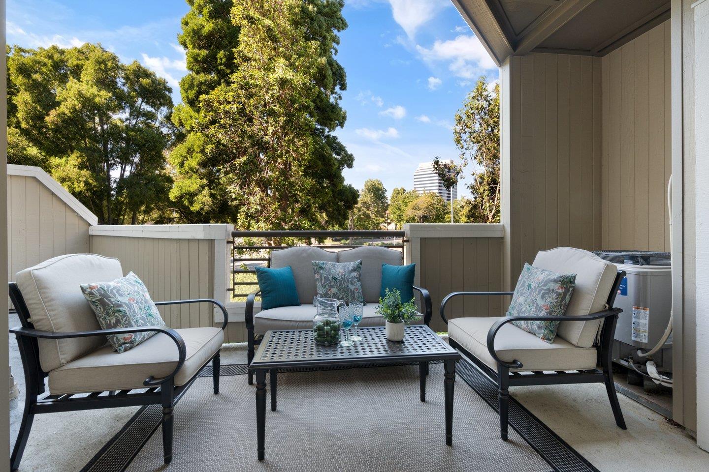 880 Meridian Bay LN 109