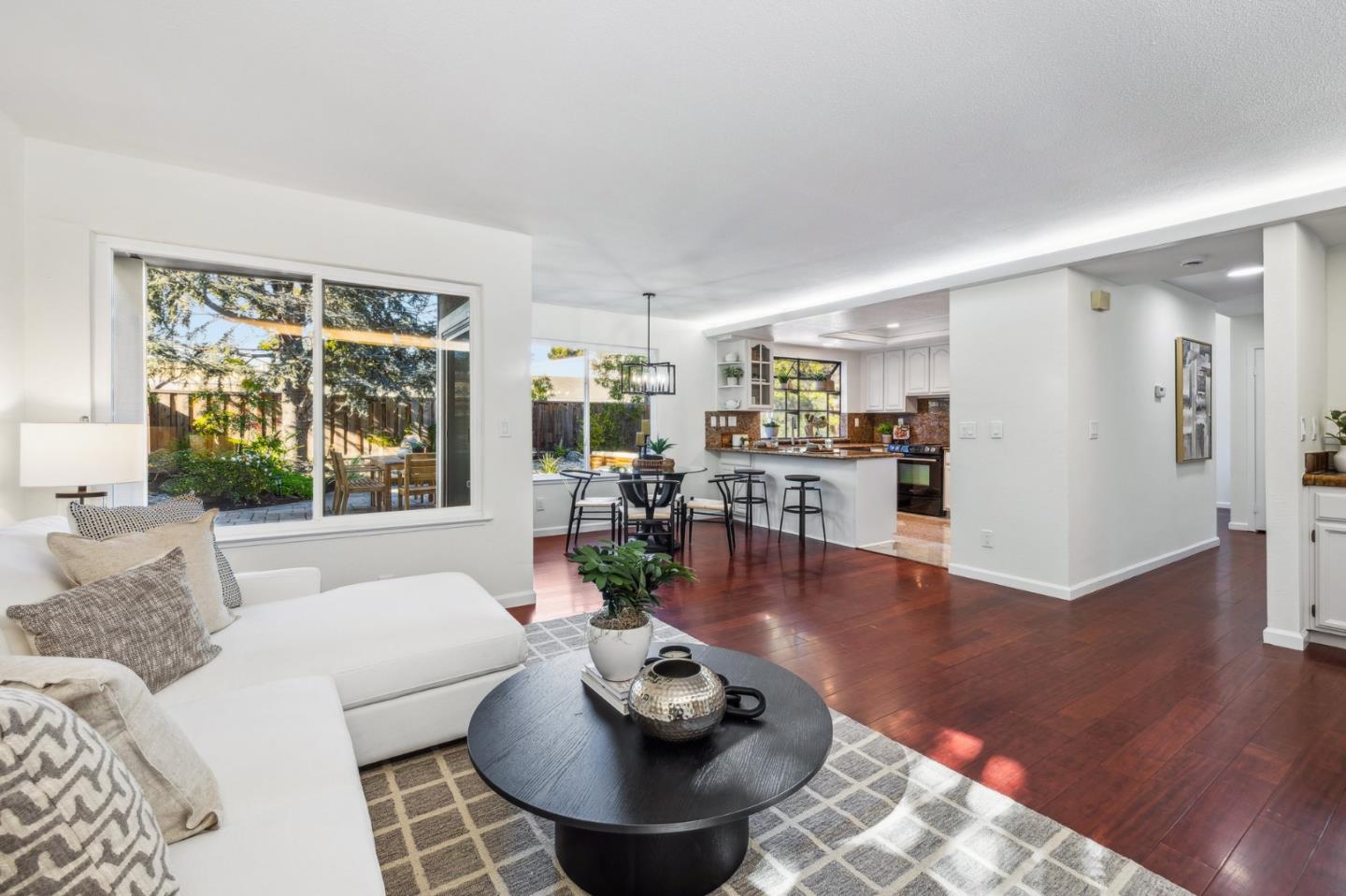 1012 Windjammer CIR