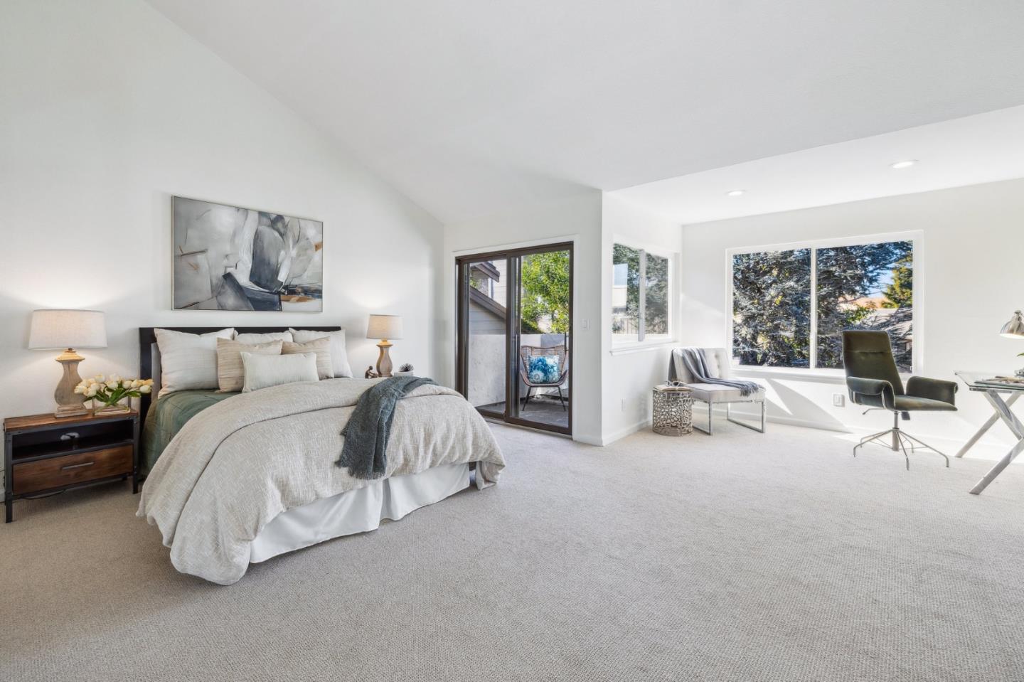 1012 Windjammer CIR