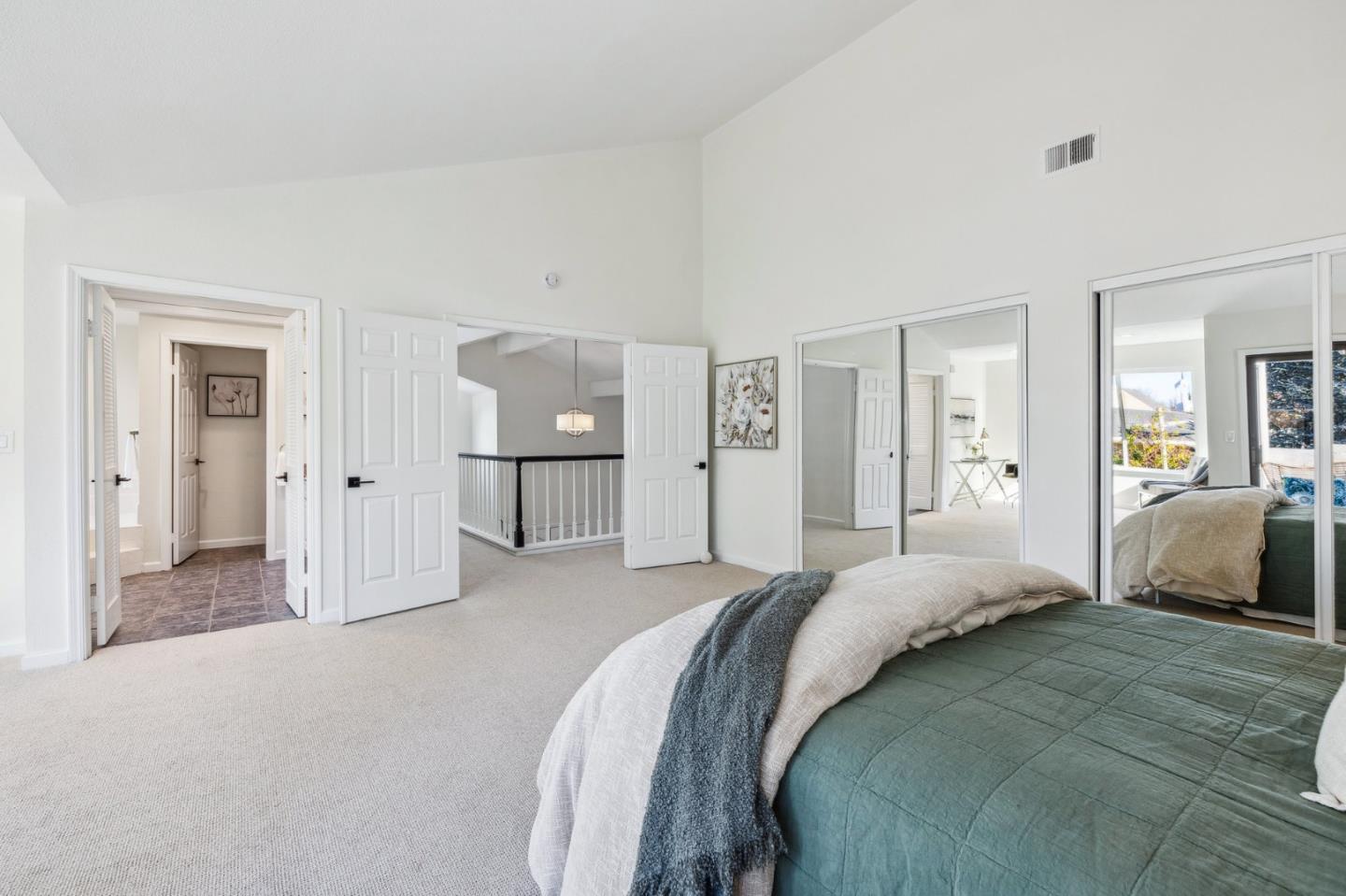 1012 Windjammer CIR