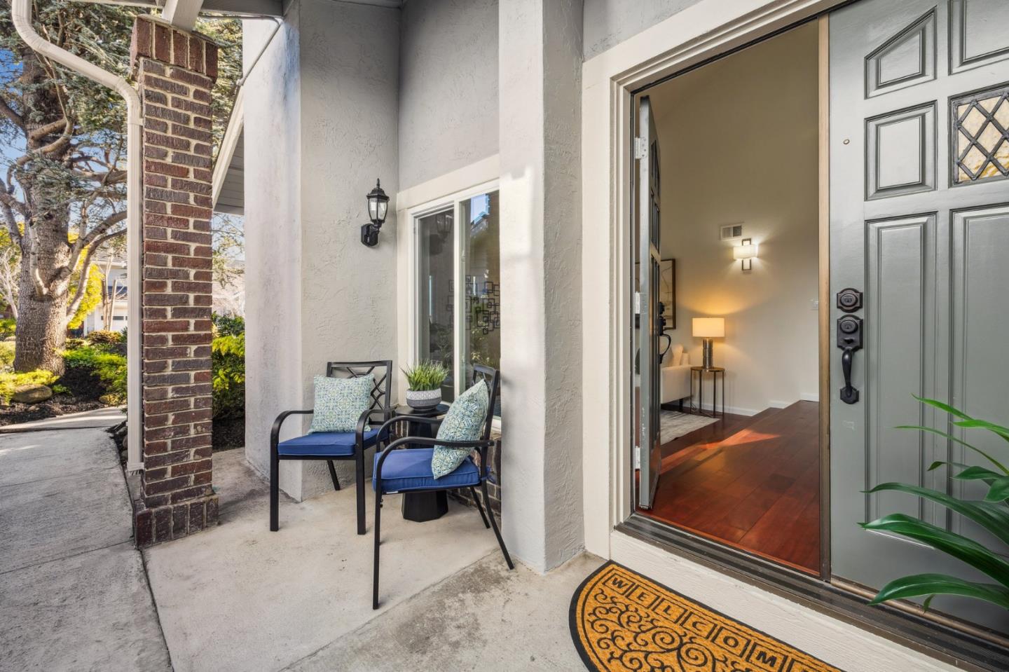 1012 Windjammer CIR