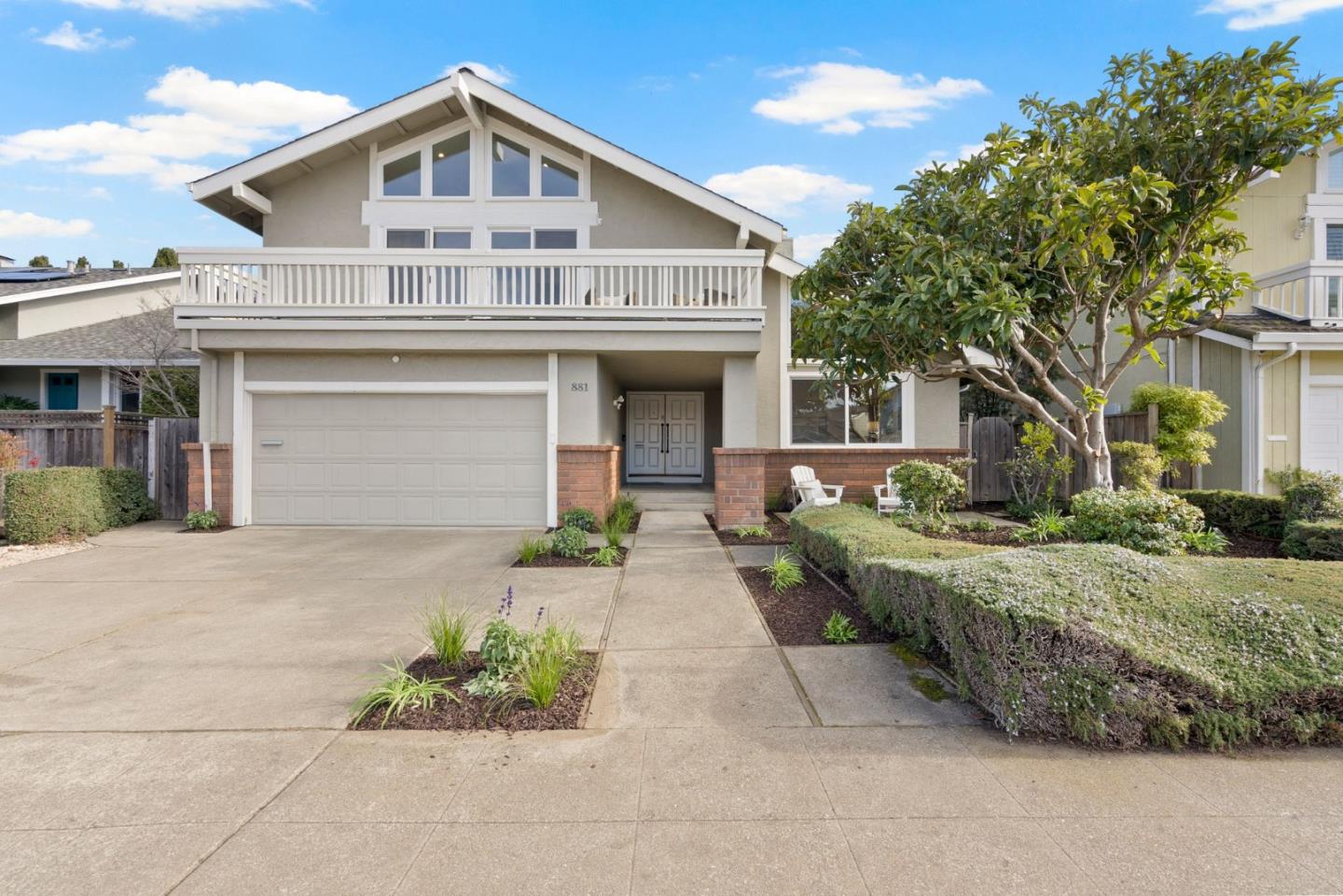 881 Vega CIR