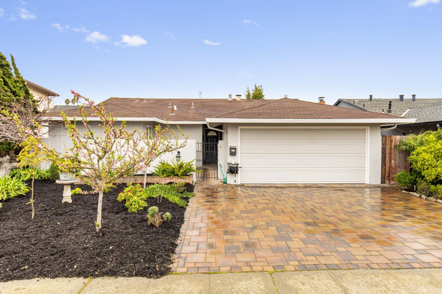830 Chrysopolis DR