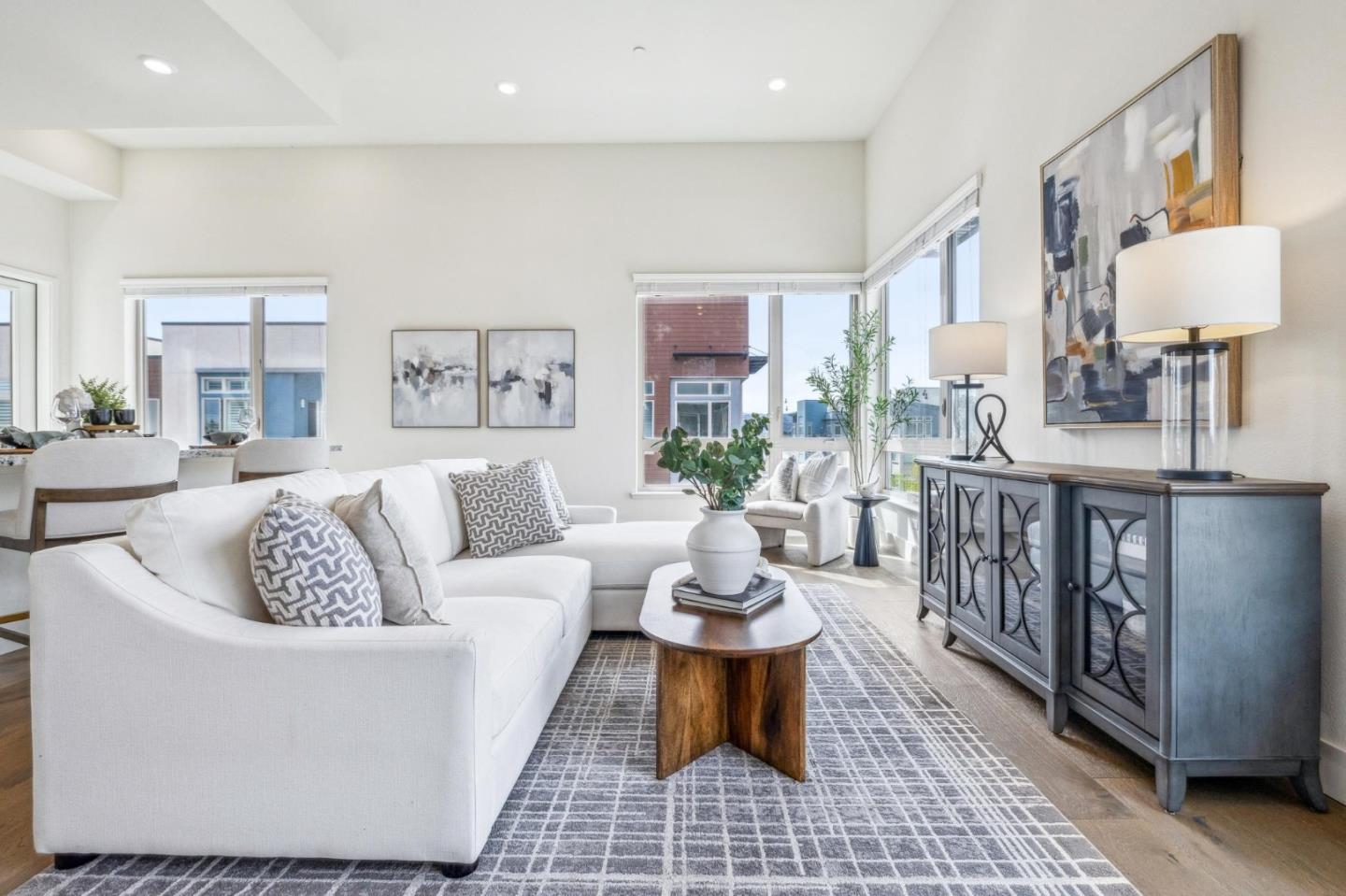 1078 Foster Square LN 401