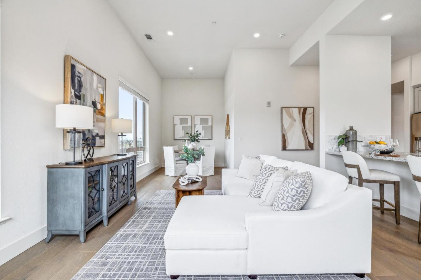 1078 Foster Square LN 401