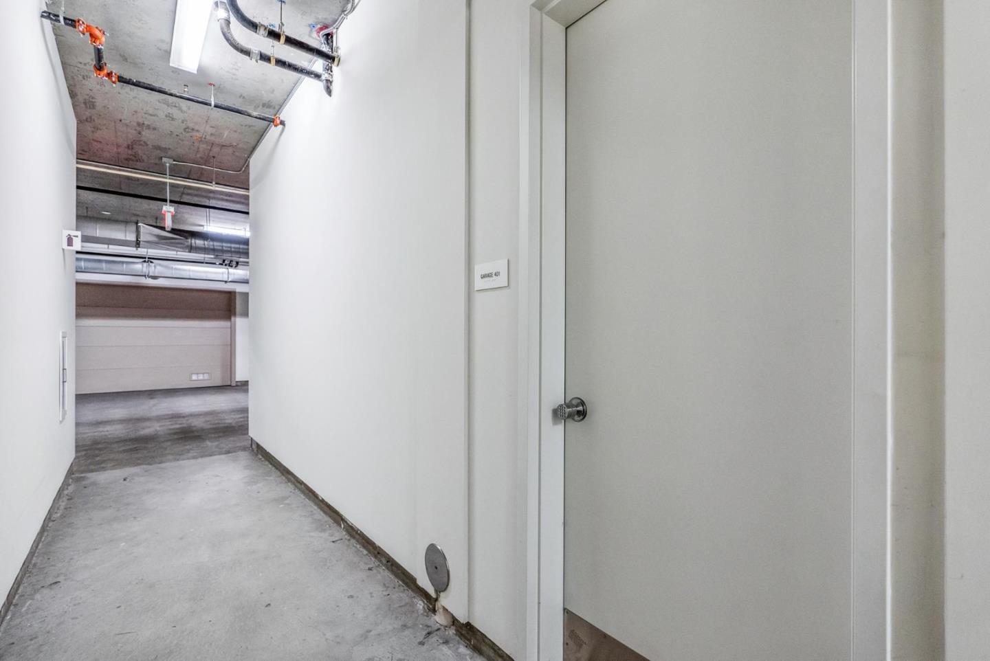 1078 Foster Square LN 401