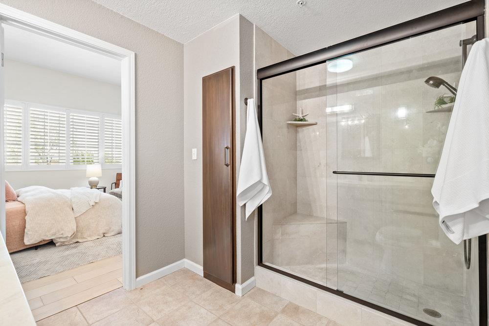 550 El Camino Real 103