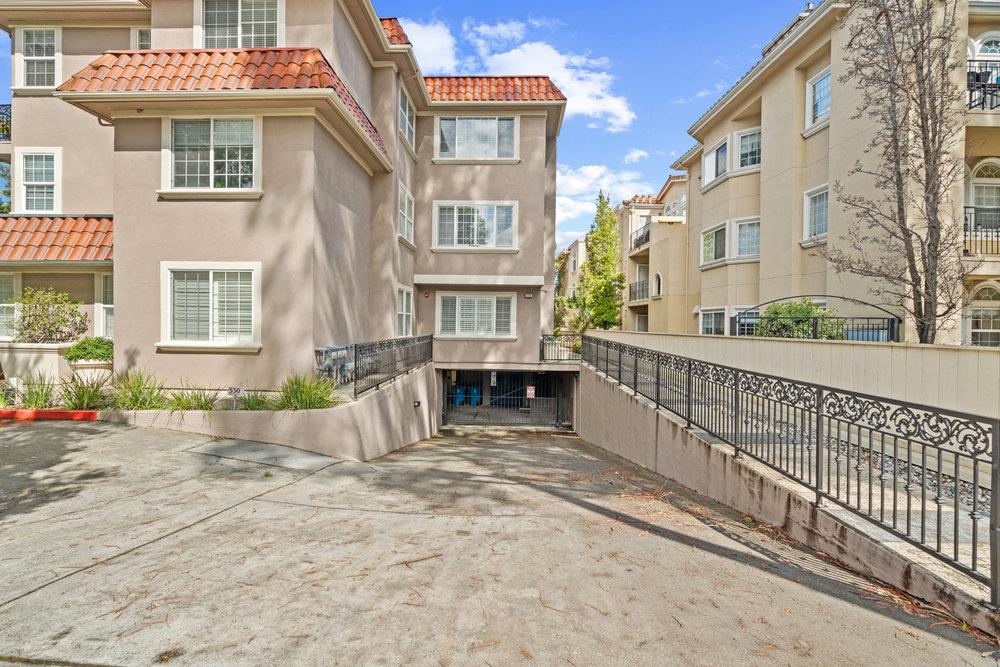 550 El Camino Real 103