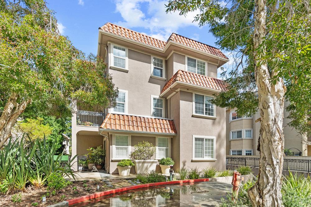 550 El Camino Real 103