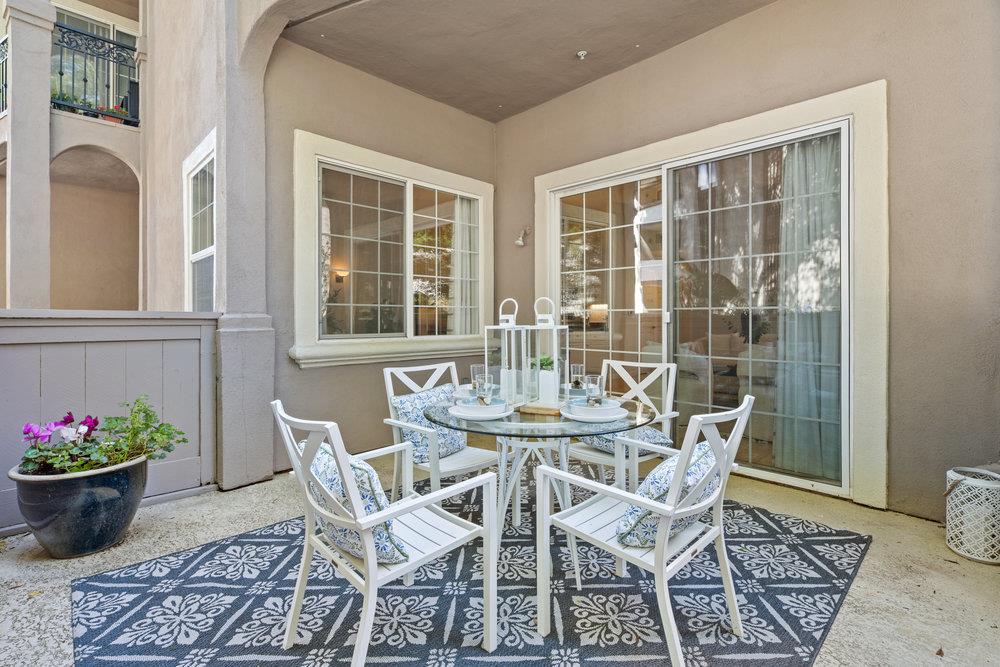 550 El Camino Real 103