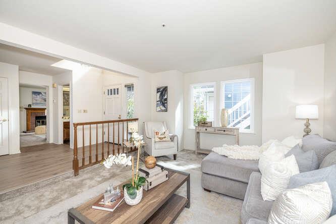 10 Port Royal AVE