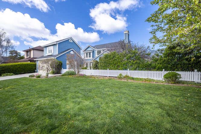 10 Port Royal AVE