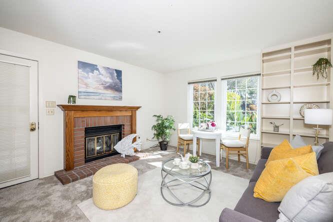 10 Port Royal AVE