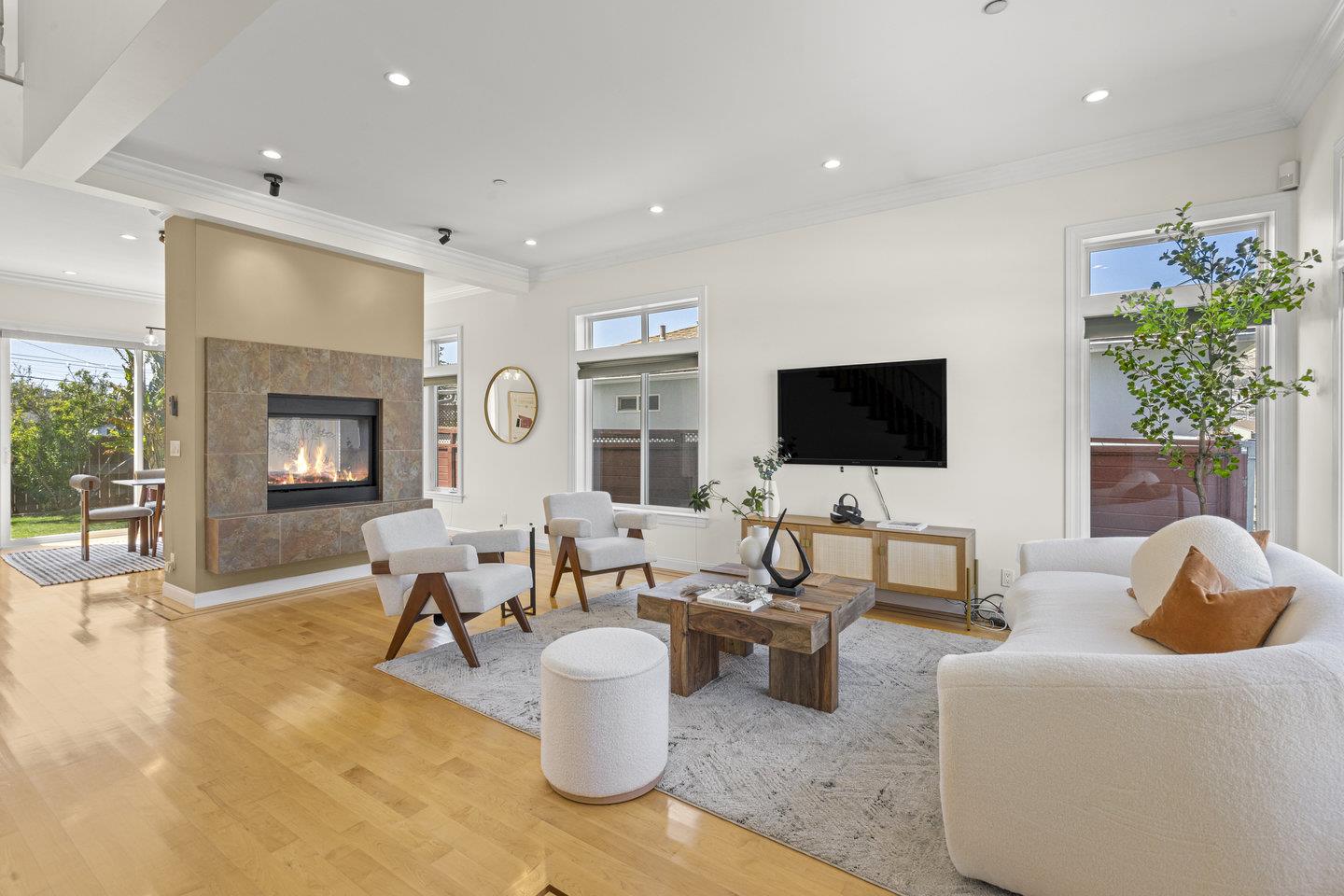 114 Fir AVE