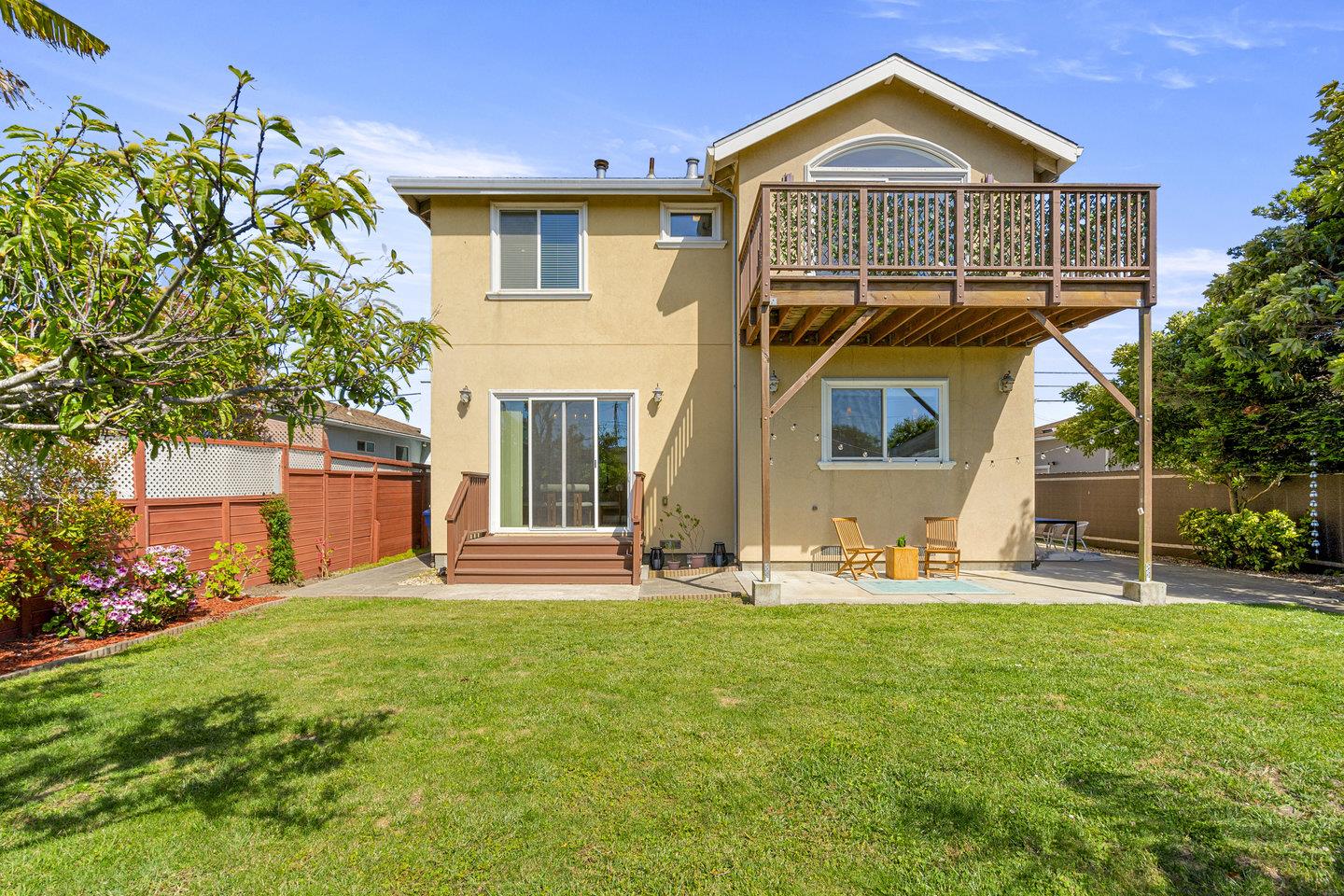 114 Fir AVE