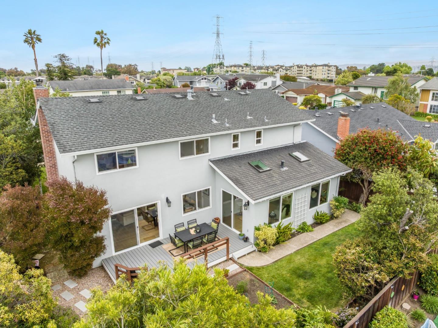 942 Constitution Drive
