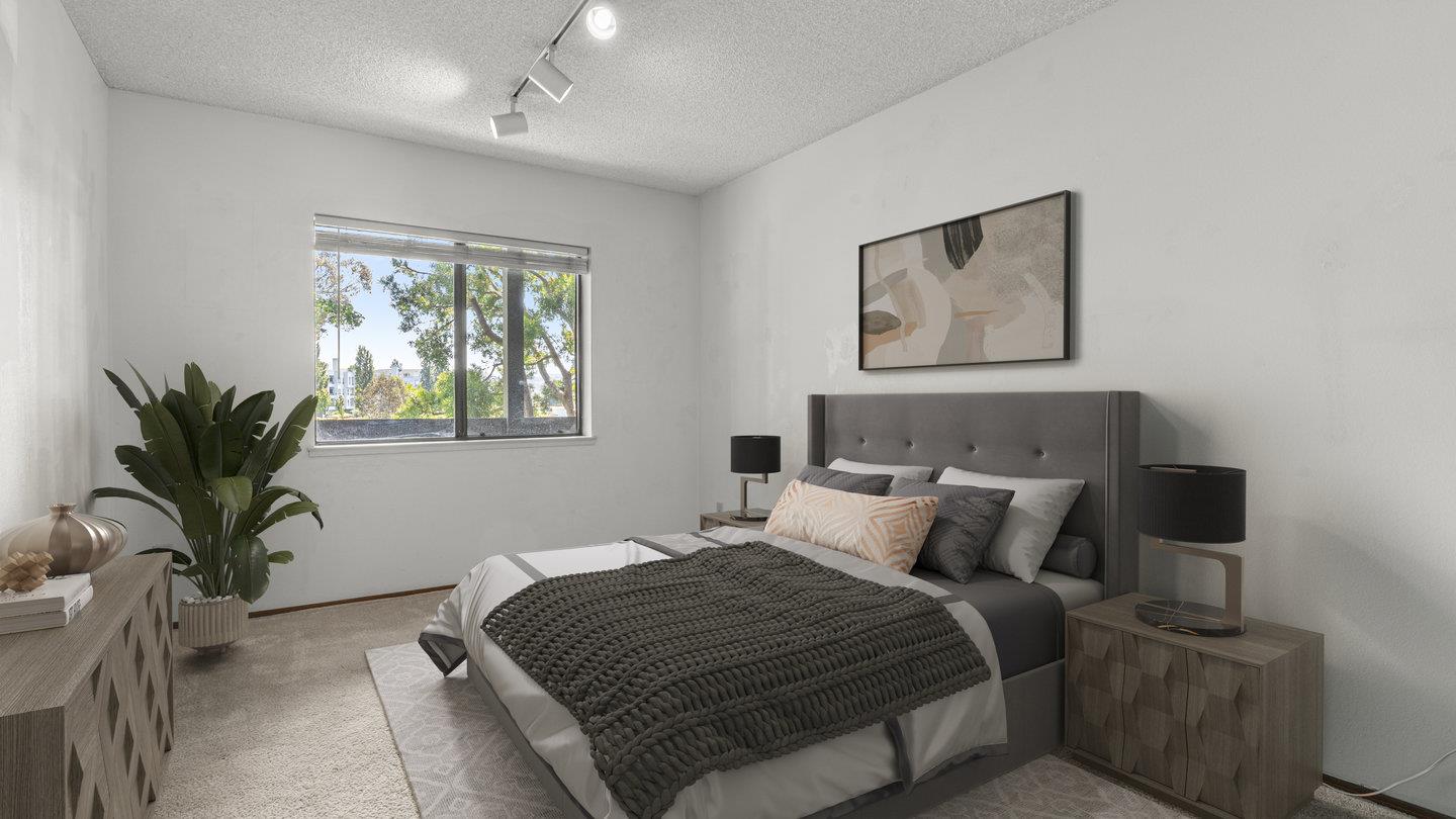 780 Sea Spray Lane 211