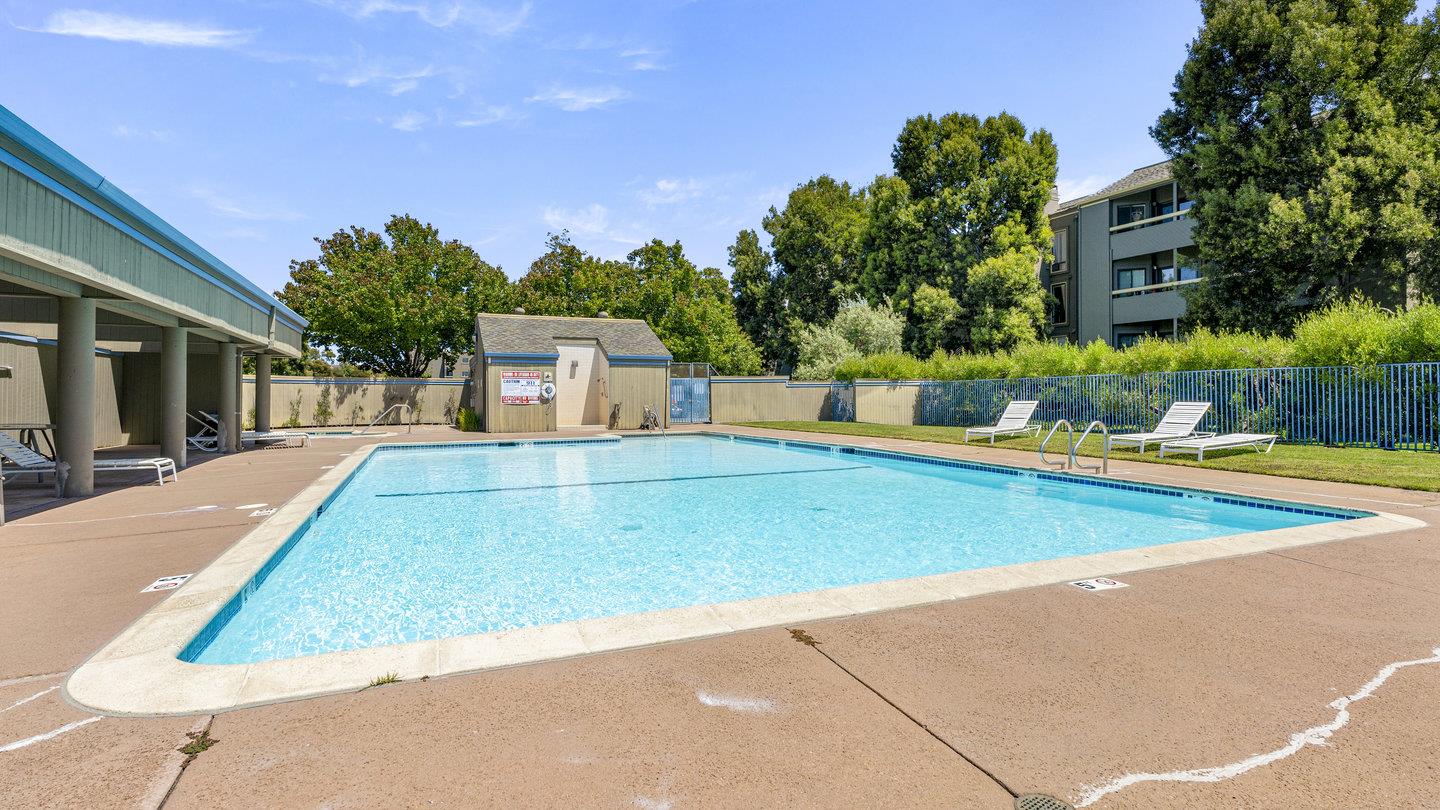 780 Sea Spray Lane 211