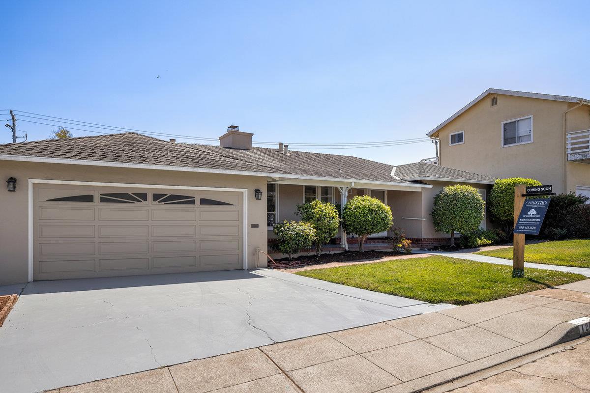 1202 Woodland Drive