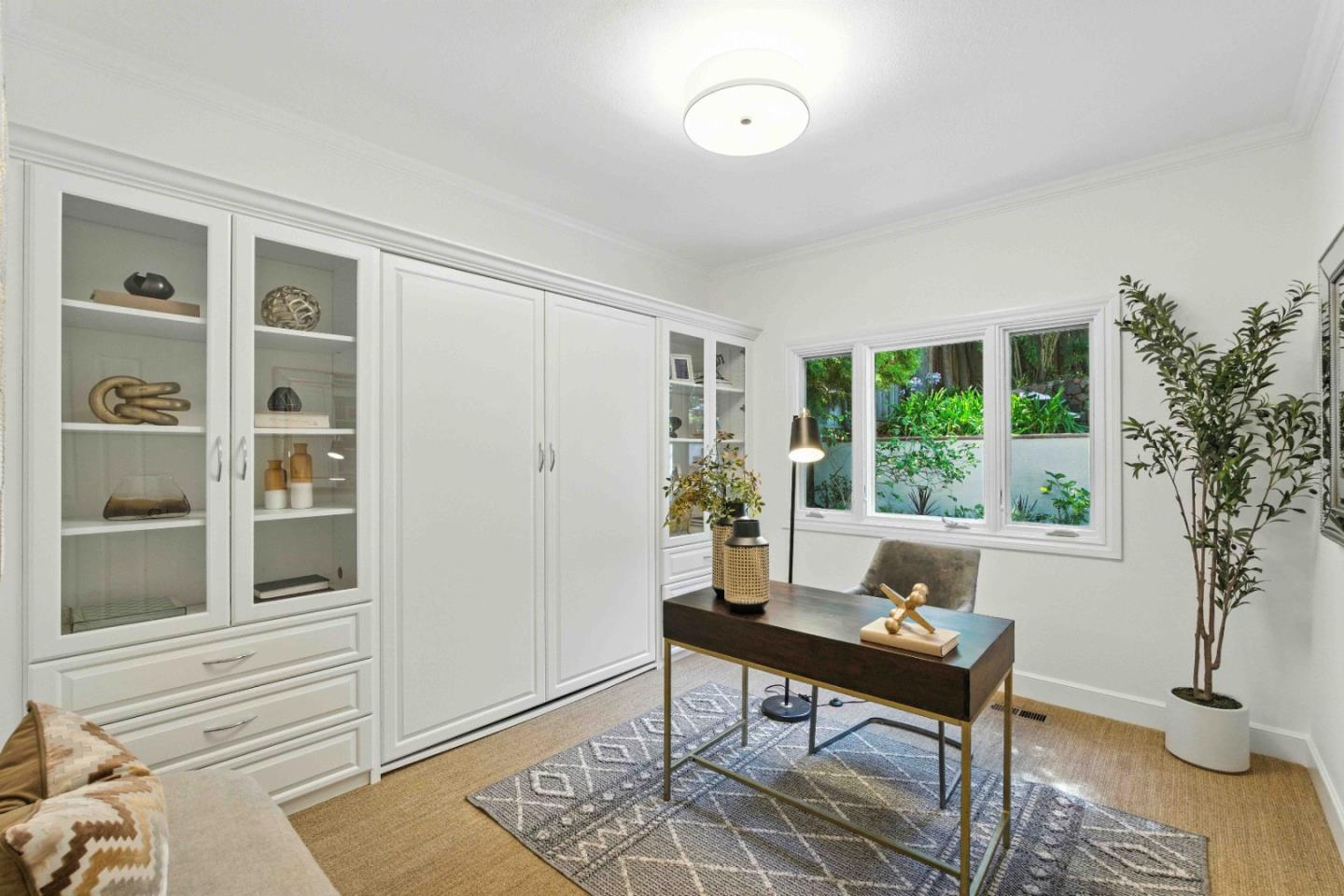 2235 Carmelita Drive