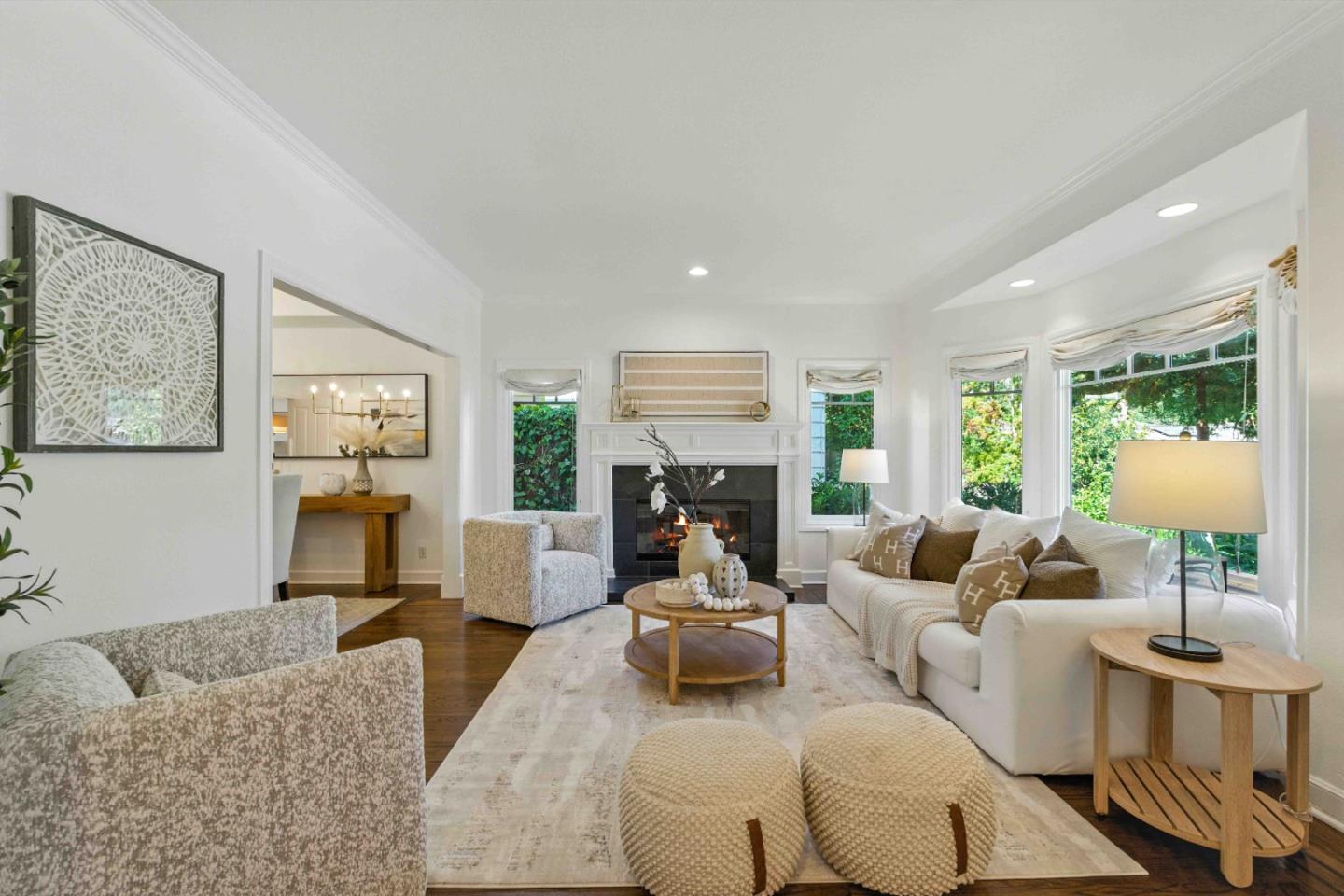 2235 Carmelita Drive